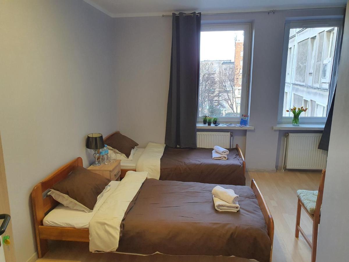 Jasna Hotelik Self Check-In 华沙 外观 照片